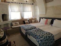 Pigeon Hotel