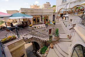 Pigeon Hotel