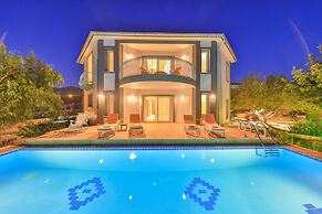 Lacitrus Villa Hotel
