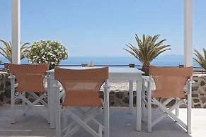 Phaos Santorini Suites
