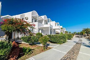 Phaos Santorini Suites