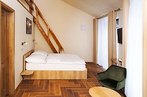 Hotel Dymník