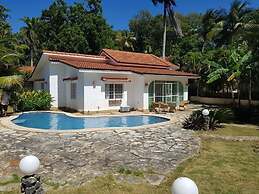 Casa Jinalka