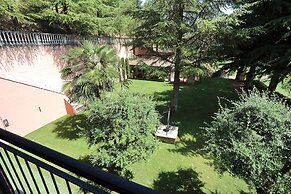 Giarvino Guest House