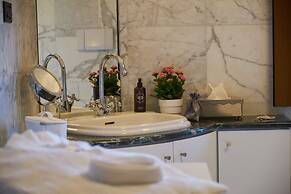 Giarvino Guest House