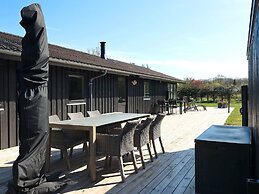 5 Star Holiday Home in Hals