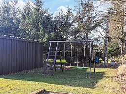 5 Star Holiday Home in Hals