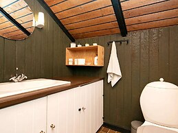 6 Person Holiday Home in Roslev