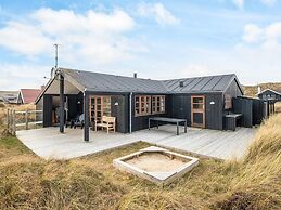 4 Star Holiday Home in Hvide Sande