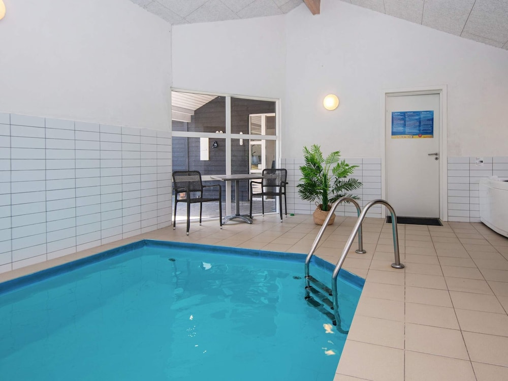 5 Star Holiday Home in Logstor