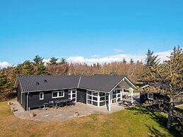 5 Star Holiday Home in Logstor