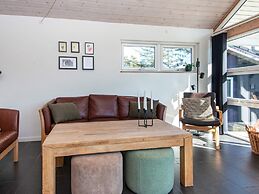 5 Star Holiday Home in Logstor