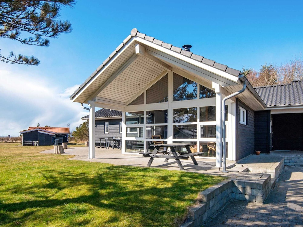 5 Star Holiday Home in Logstor