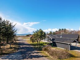 5 Star Holiday Home in Logstor