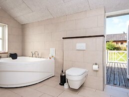8 Person Holiday Home in Ulfborg-by Traum