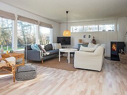 6 Person Holiday Home in Ulfborg-by Traum