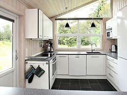 5 Star Holiday Home in Albaek
