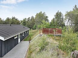 5 Star Holiday Home in Albaek