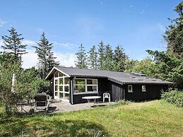 Tranquil Holiday Home in Jerup near Sea