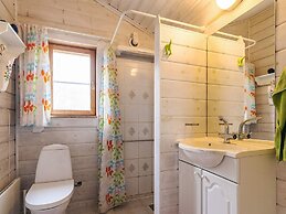 6 Person Holiday Home in Roslev