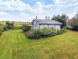 6 Person Holiday Home in Roslev