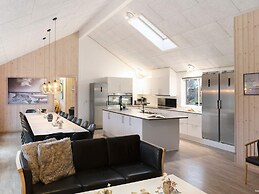 5 Star Holiday Home in Vaeggerlose