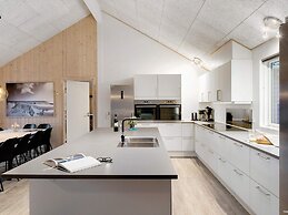 5 Star Holiday Home in Vaeggerlose