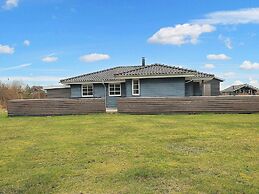 5 Star Holiday Home in Brovst