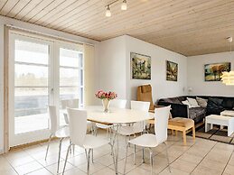 5 Star Holiday Home in Brovst
