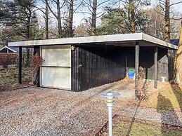 5 Star Holiday Home in Hals