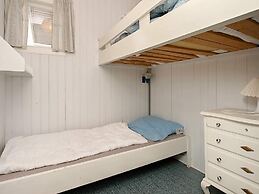 5 Person Holiday Home in Vaeggerlose
