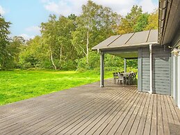 5 Star Holiday Home in Grenaa