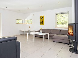 5 Star Holiday Home in Grenaa