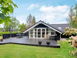 4 Star Holiday Home in Vaeggerlose