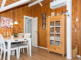 6 Person Holiday Home in Toftlund