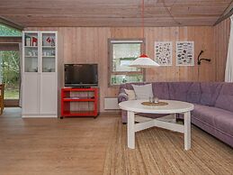 6 Person Holiday Home in Glesborg