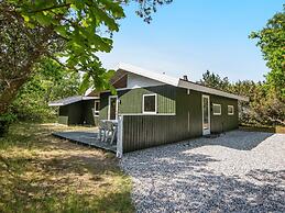 6 Person Holiday Home in Glesborg