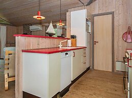 6 Person Holiday Home in Glesborg