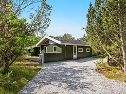 6 Person Holiday Home in Glesborg