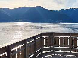 4 Star Holiday Home in Leikanger