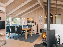 5 Star Holiday Home in Ebeltoft