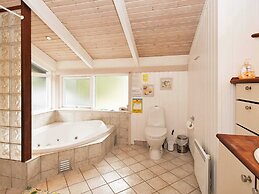 5 Star Holiday Home in Ebeltoft
