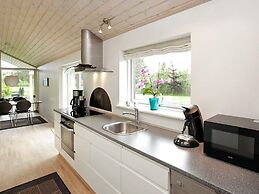 5 Star Holiday Home in Jerup