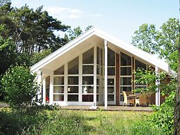 5 Star Holiday Home in Aakirkeby