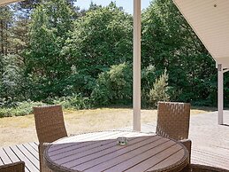 5 Star Holiday Home in Aakirkeby