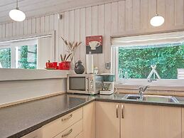 5 Star Holiday Home in Aakirkeby