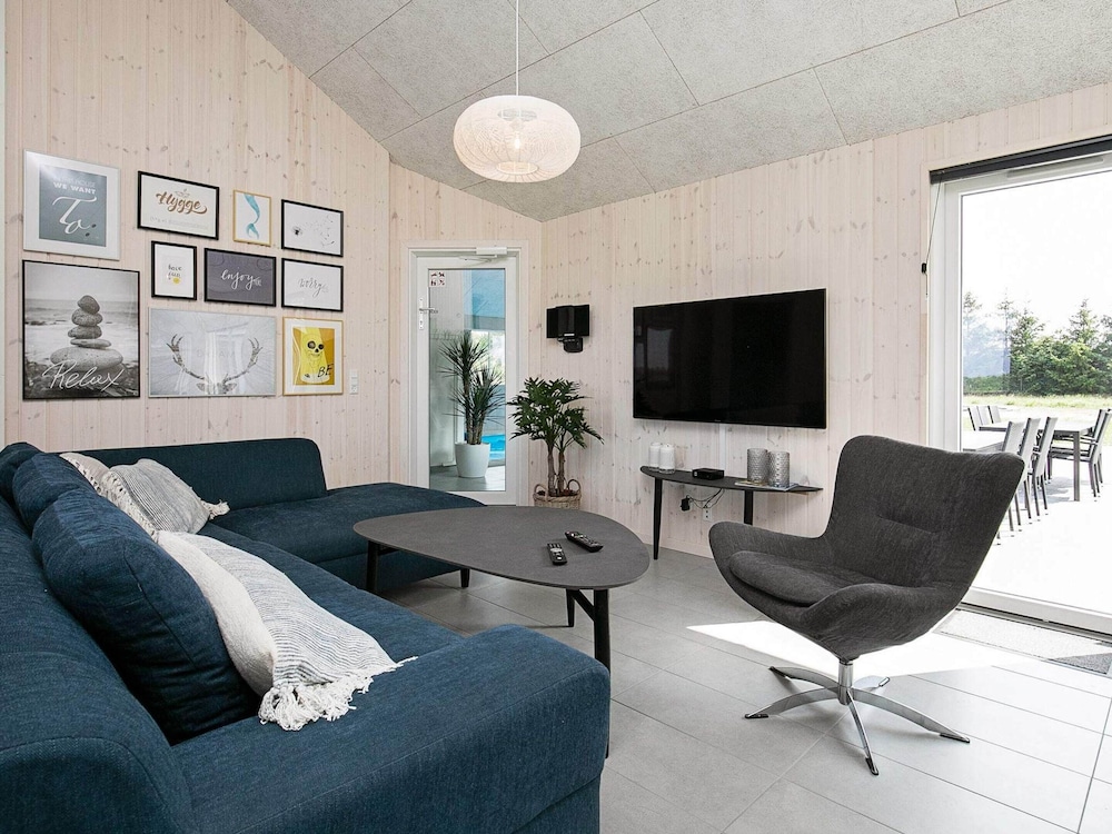 5 Star Holiday Home in Vaeggerlose