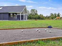 5 Star Holiday Home in Vaeggerlose