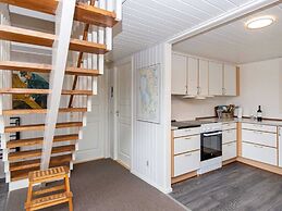 Spacious Holiday Home in Hemmet near Sea