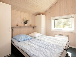 5 Star Holiday Home in Vaeggerlose